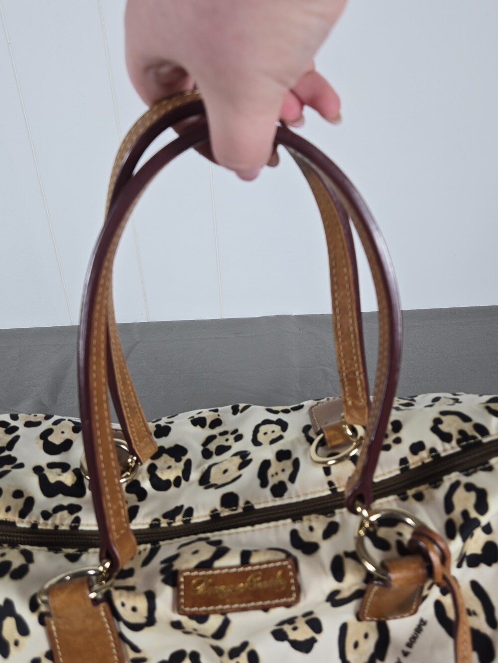 Dooney & Bourke Leopard Print Travel Tote Statement Iconic - Picture 5 of 16